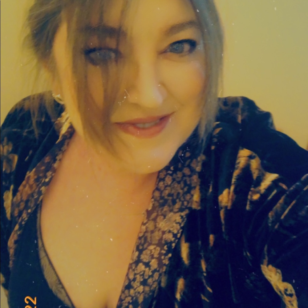 The Curvy Closet~ Tall & Mid-Plus Wardrobe Pieces